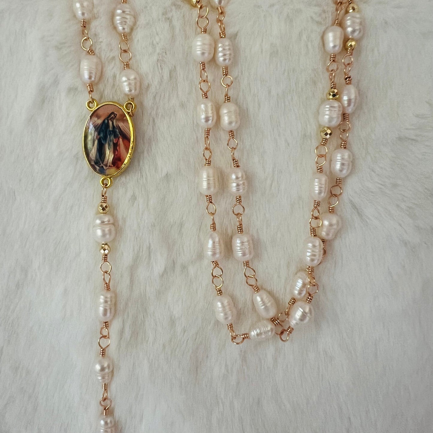 Rosary - Pearl Rosary Knot