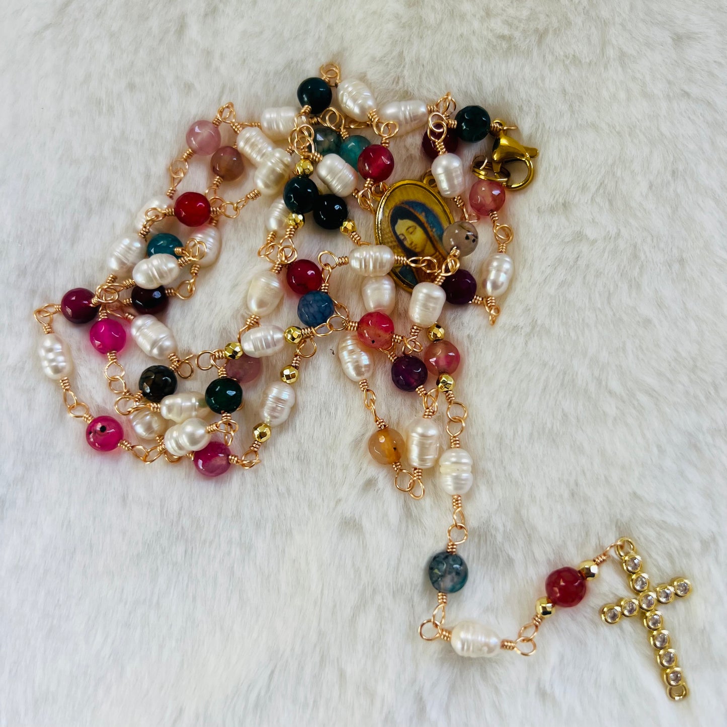 Rosary - Pearl and Agate Rosary Knot