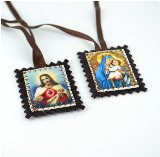 Coleccion hombre - Escapulario de tela