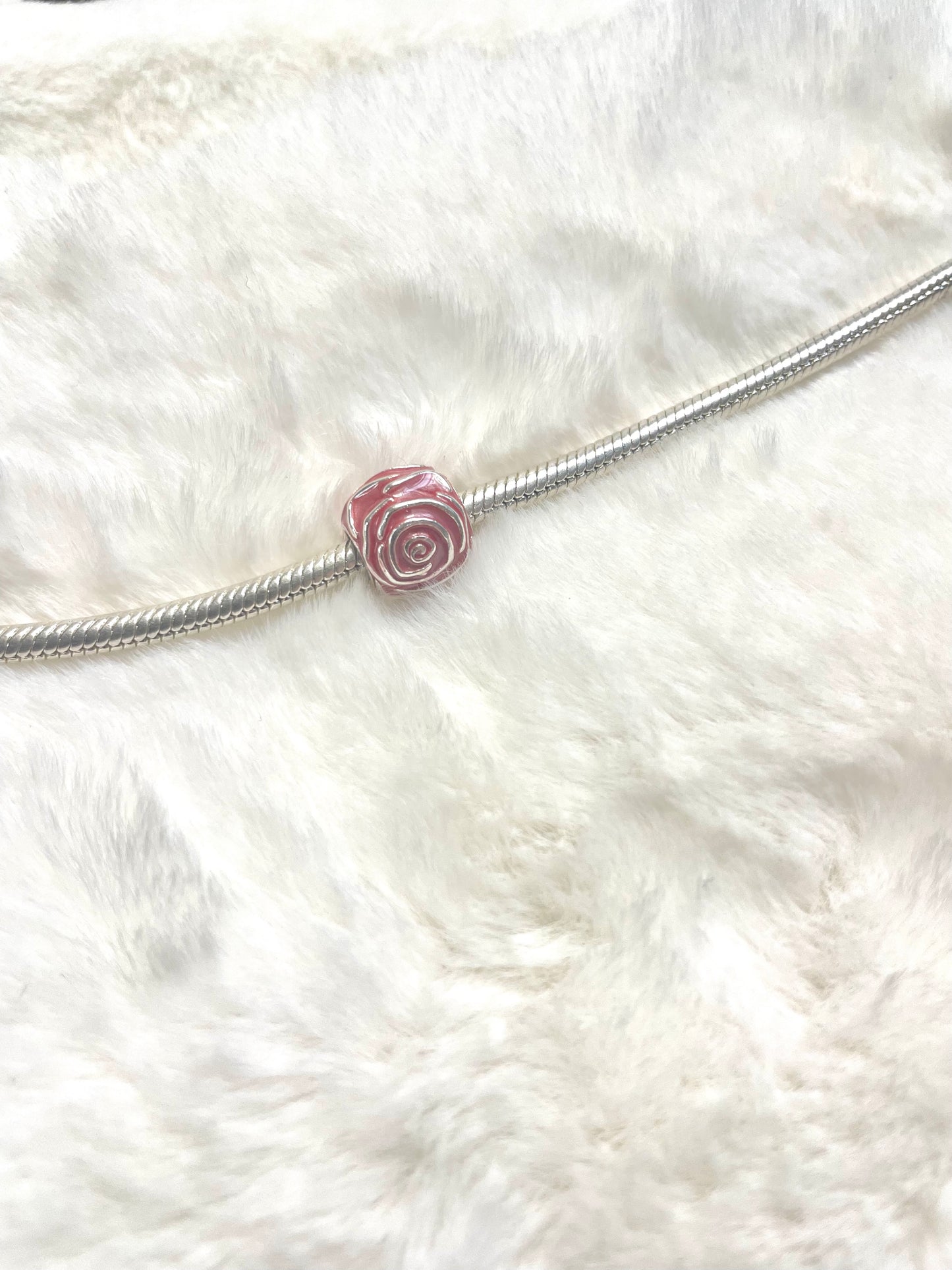 Charm- Rosa rosada