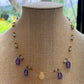 Collar de piedras y cristales tornasol