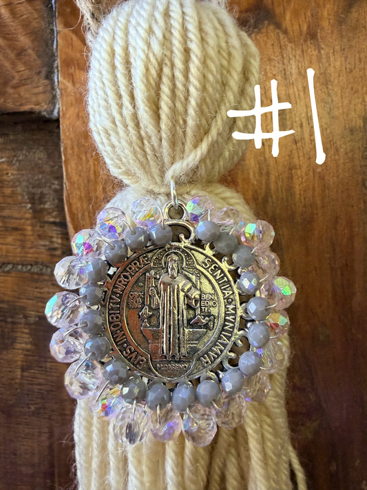 Familia y Hogar/ Bendicion Tassel