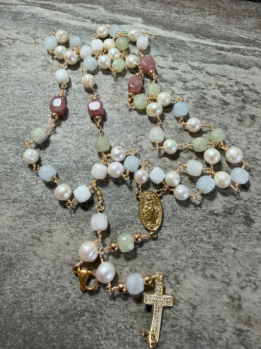 Rosario - Perla Paz de la Reina del Cielo Alambrismo