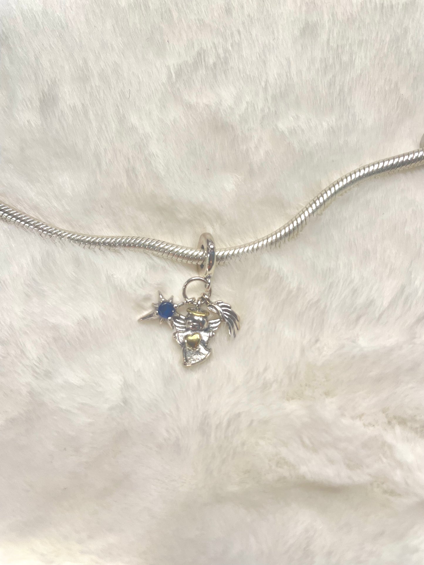 Charm- Angel con estrella