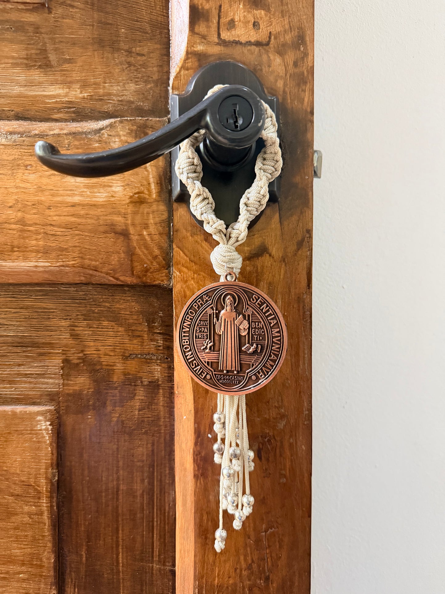 Familia y Hogar/Bendicion San Benito color bronce