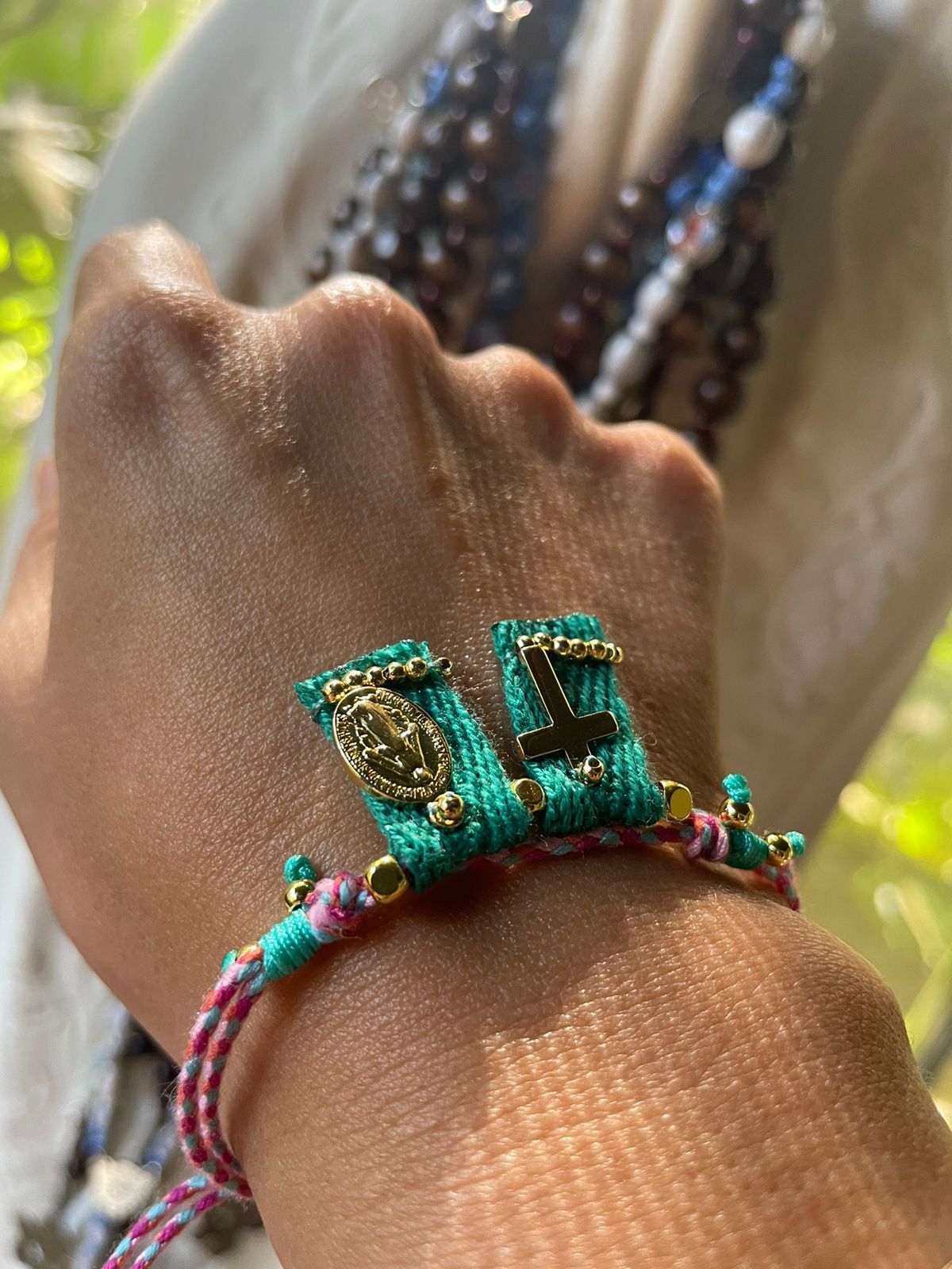 Coleccion Escapulario- Pulsera Tela color aqua-rosa