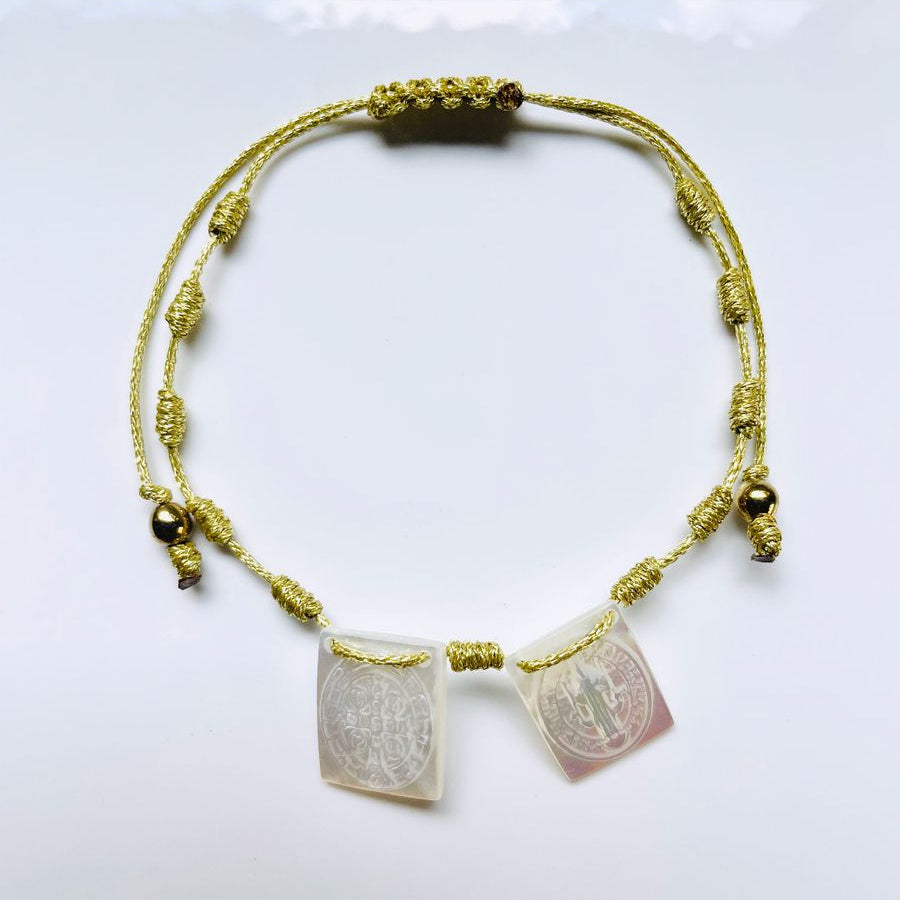 Pulseras ajustables - Pulsera San Benito medalla concha nacar