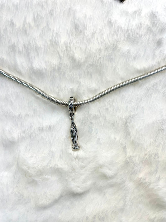 Charm-Virgen de Lourdes